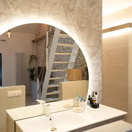 Cooliving De La Foret Bed & Breakfast *